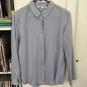 Uniqlo Blue Button Down Shirt (Size M)
